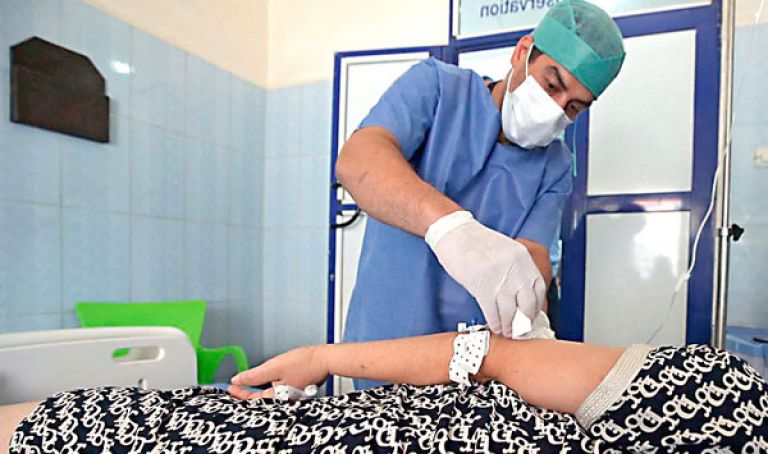 آخر المصابين يغادرمستشفى بوفاريك