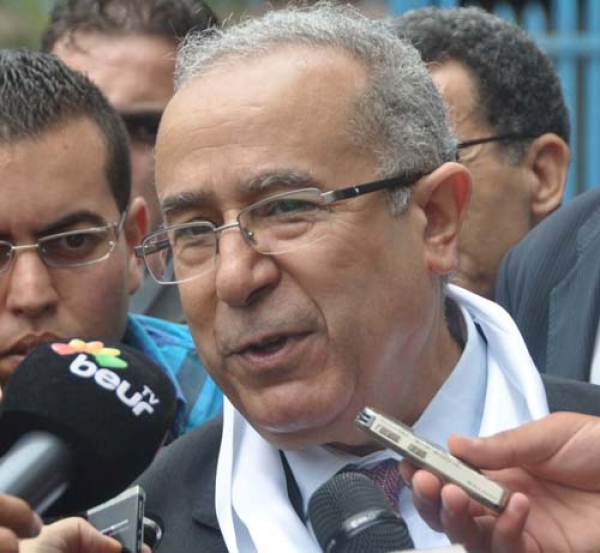 وزير الخارجية يعلن عن انطلاق الحوار الوطني يوم 16 جويلية