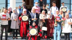 أخلقة الحياة الجامعية تحد جماعي وهدف سام