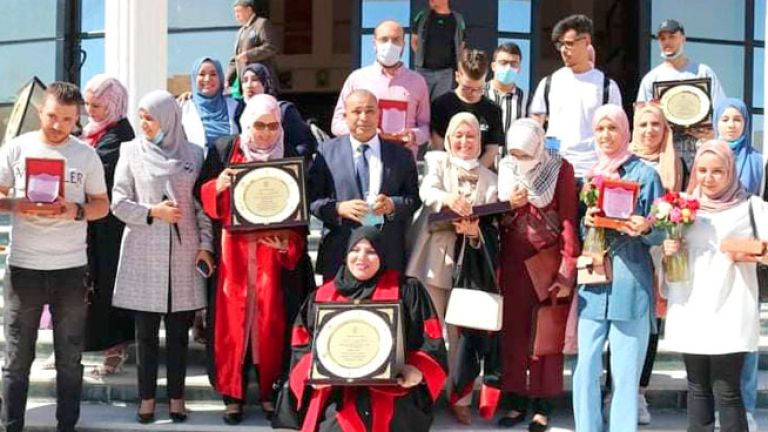 أخلقة الحياة الجامعية تحد جماعي وهدف سام