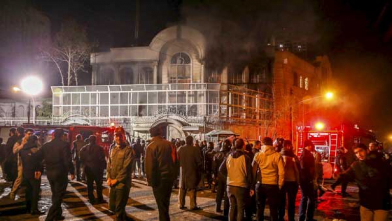 الرياض تقطع علاقاتها الدبلوماسية مع طهران