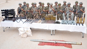 الجيش يكشف مخبأ لكميات معتبرة من الأسلحة ببرج باجي مختار