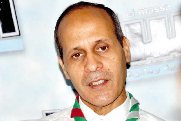 أعيش حركية دائمة ولا أستغني عن "طاجين الزيتون" و"المثوم"