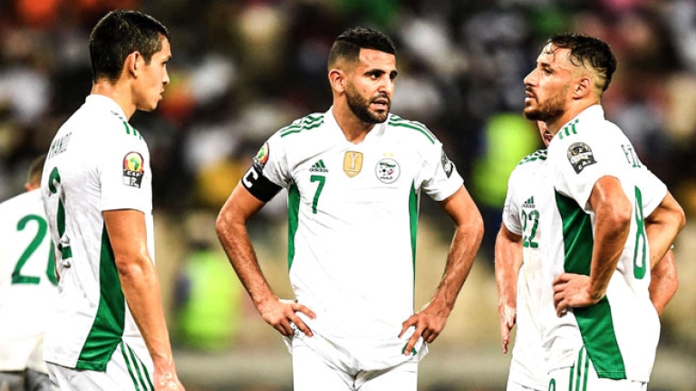 عودة "صعبة" للاعبين المحترفين