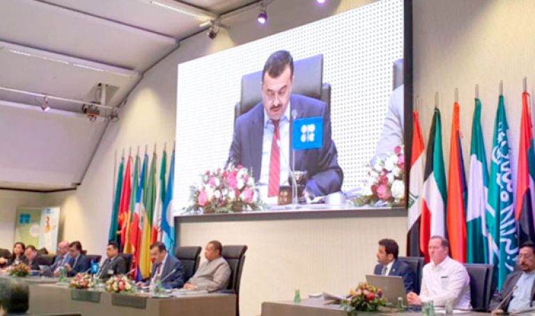 إخفاق "أوبك +" في التوافق حول تخفيضات جديدة