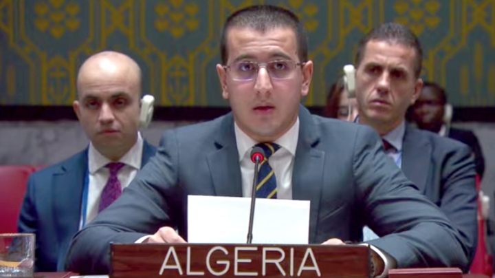 الجزائر تدعم مسارا سياسيا جامعا ينهي الأزمة في ليبيا