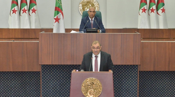 الموازنة بين مكافحة الإجرام وحماية الحقوق والحريات