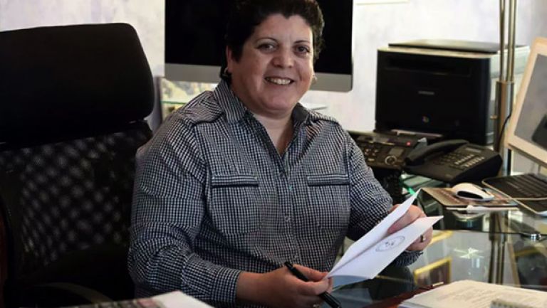 سأوضح كل شيء في ندوة صحفية