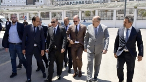 تحسين خدمة المسافرين وسرعة البضائع