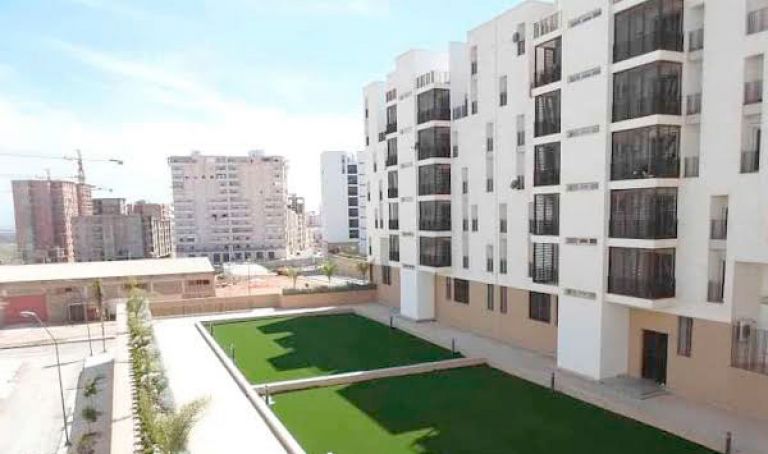 سكان 672 مسكنا يرفعون عدة انشغالات