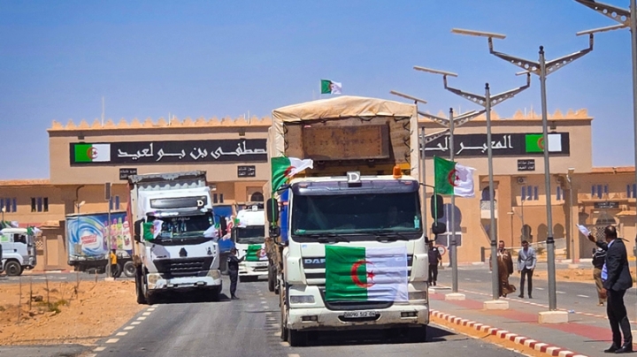 تصدير 33 شحنة من المنتجات نحو موريتانيا