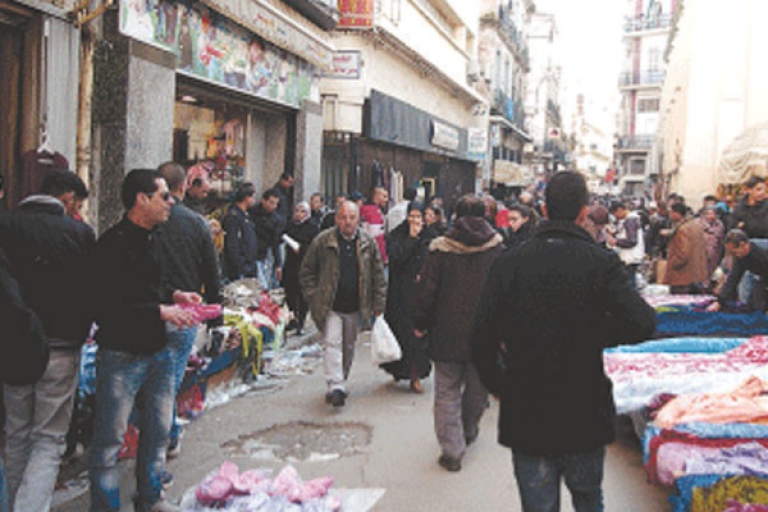 تجار الأسواق يقررون توقيف الإضراب مؤقتا بداية من اليوم