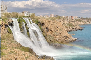 باب آخر للإغراء والثراء