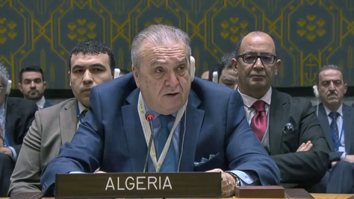الجزائر تعرب عن تضامنها مع الأمين العام للأمم المتحدة