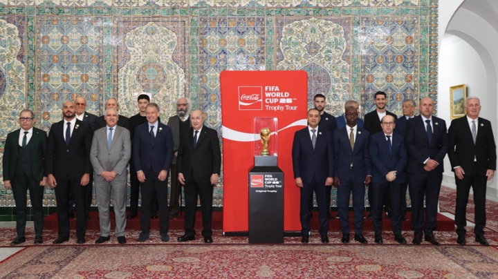 مجسّم كأس العالم يحطّ الرحال بالجزائر