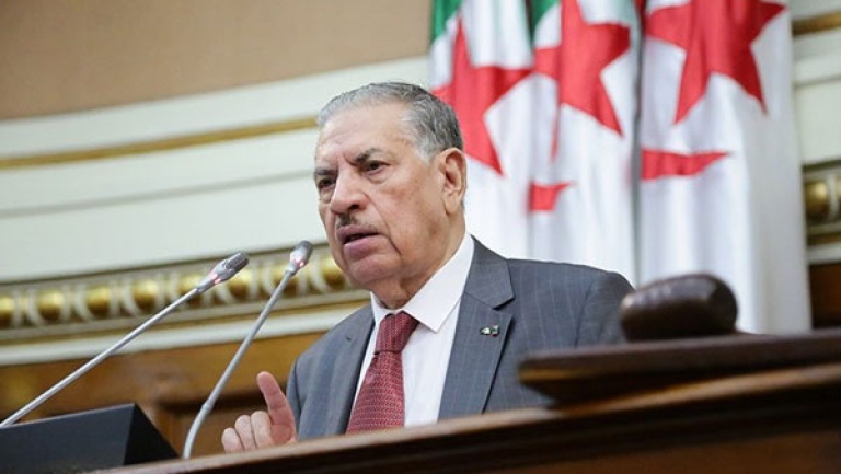 كولونيالية جديدة تضرب التقارب الجزائري - الفرنسي