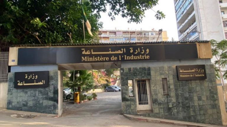 الجزائر تنتج ضعف احتياجاتها والتصدير ضروري لامتصاص الفائض