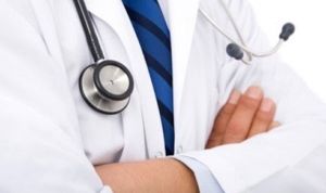 28 طبيبا أخصائيا لدعم مستشفيات الولاية