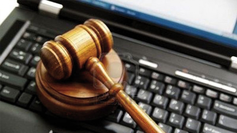 الفضول ..الفراغ والبحث عن تحصيل الأموال وراء ارتكابها
