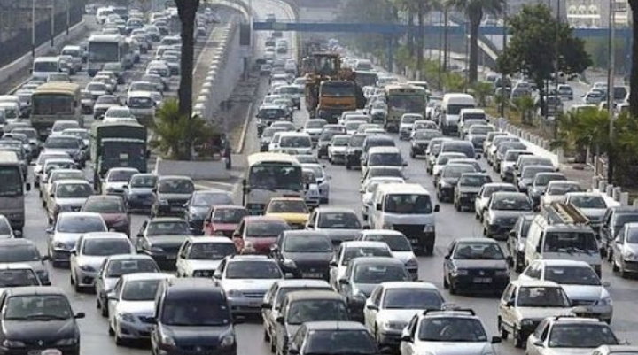 هاجس الاختناق المروري يتجدد مع الدخول الاجتماعي