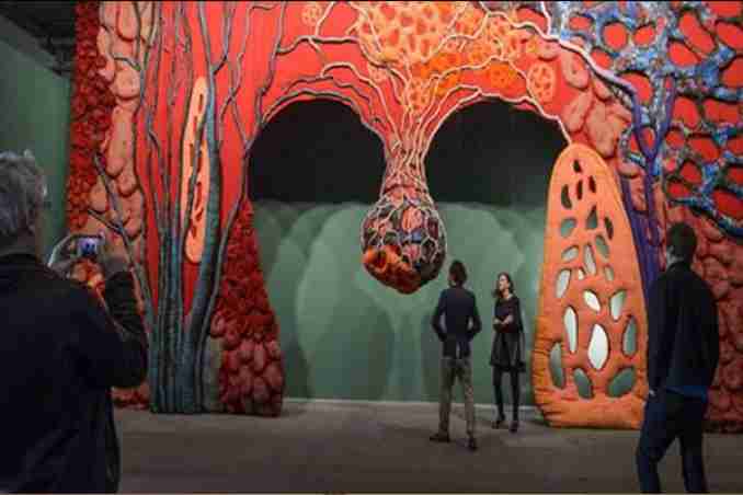 أكثر من 100 فنان في اللقاءات الدولية للفن المعاصر