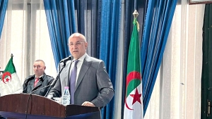  وزير التجارة وترقية الصادرات، الطيب زيتوني