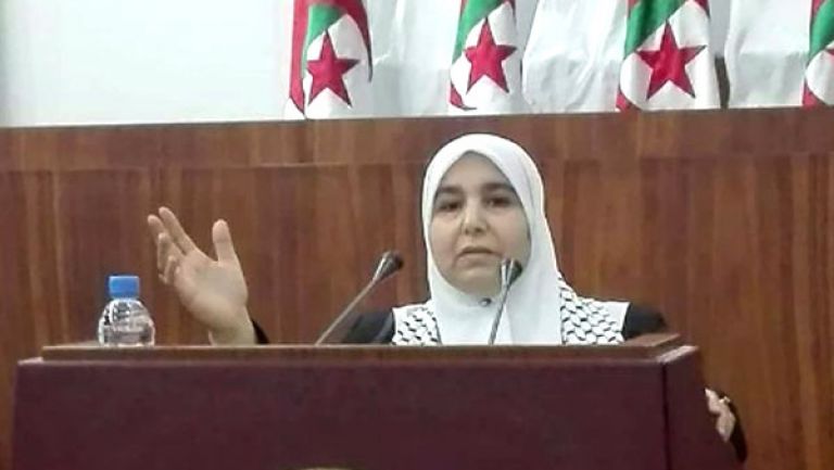 النائب خمري تدعو لتنظيم التبرعات الموجهة للعائلات بالبليدة