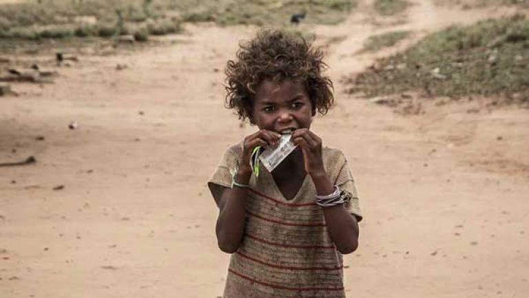جائحة ”كورونا” تهدد 250 مليون شخص بالمجاعة