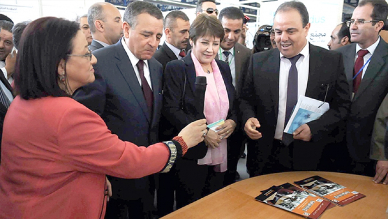 دفتر شروط لتجهيز المدارس ومنح الصفقات للأجود