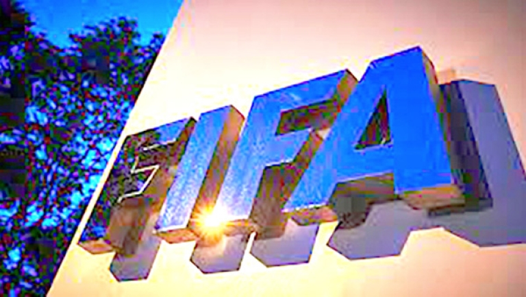 أرقام قياسية وصدارة إنجليزية ووصافة سعودية