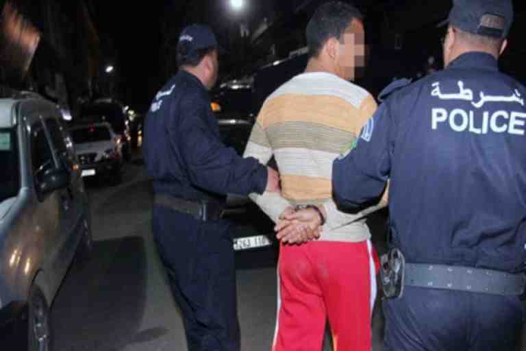 القبض على إرهابي وانتحار آخر بـ«بن باديس»