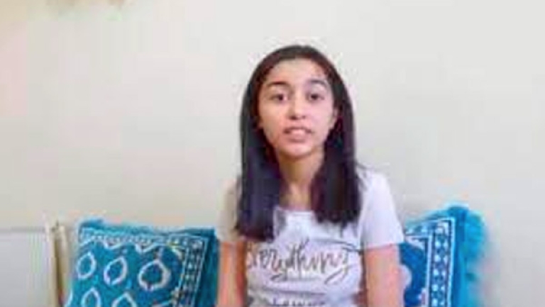 التلميذة عفاف عقاب من عين تموشنت الأولى وطنيا