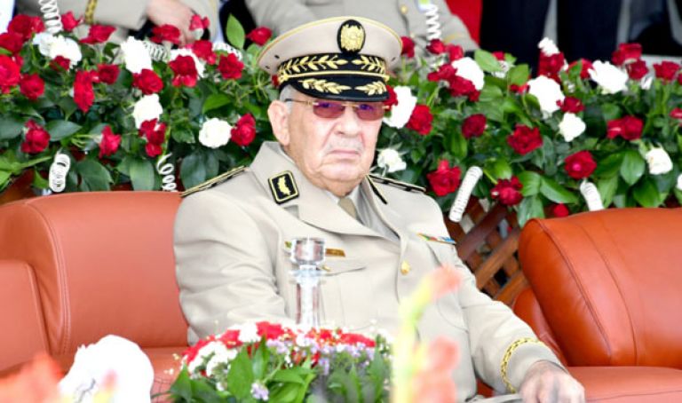 قايد صالح: لا مهادنة ولا تأجيل لمسعى محاربة الفساد