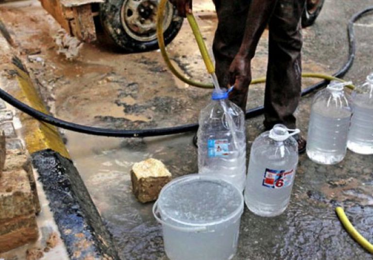 17 بلدية بدون ماء