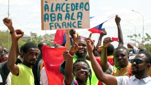 مظاهرة مناهضة لفرنسا في واغادوغو