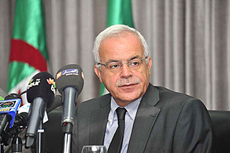 تحديد شروط منح رخص إنشاء قنوات موضوعاتية