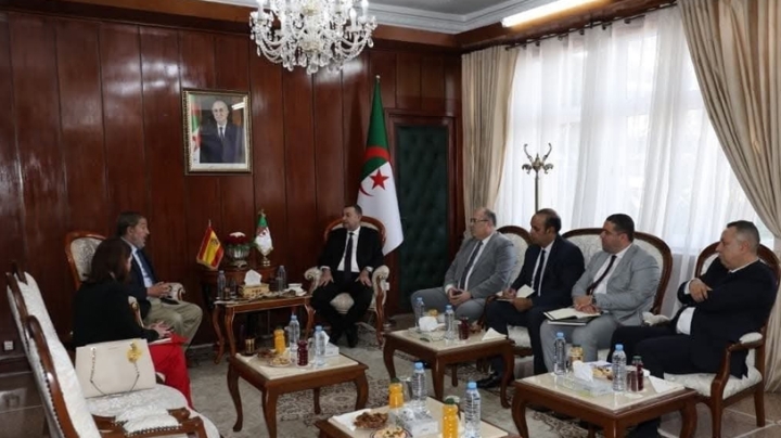 الجزائر-إسبانيا.. بحث سبل استكمال مشروع تطوير المجال الجوي