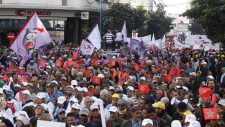 آلاف المغاربة يشاركون في مسيرة وطنية بالدار البيضاء