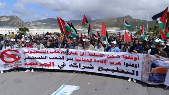 شركة عالمية تعترف بنقل قطع حربية نحو الكيان الصهيوني عبر المغرب