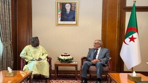 الوزير الأول، السيد نذير العرباوي-وزير البترول، بجمهورية النيجر السيد صحابي عمرو