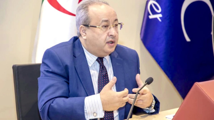 عبد الحكيم براح مندوبا عاما لاتحاد شركات التأمين