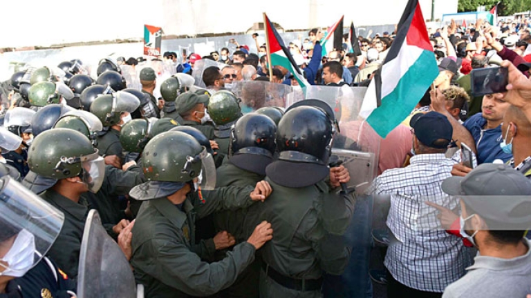 "انتفاضة الأحرار" تزلزل عرش المخزن