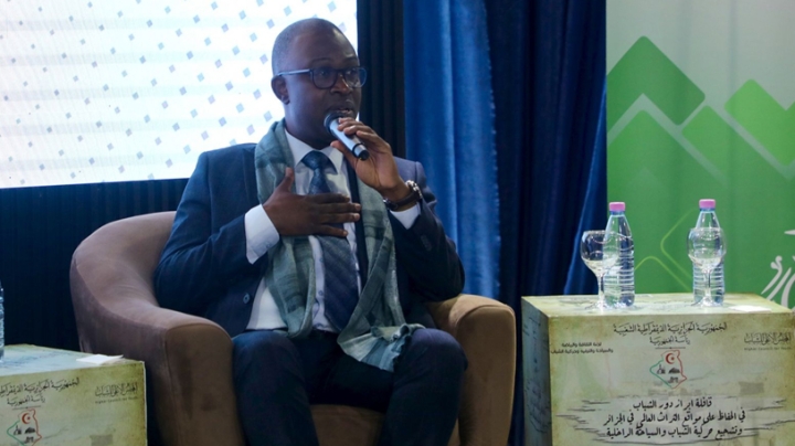 تعزيز القيم الوطنية وتطوير مهارات الشباب