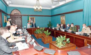 مراجعة العلاقات مع المغرب واستئصال &quot;الماك&quot;و &quot;رشاد&quot;