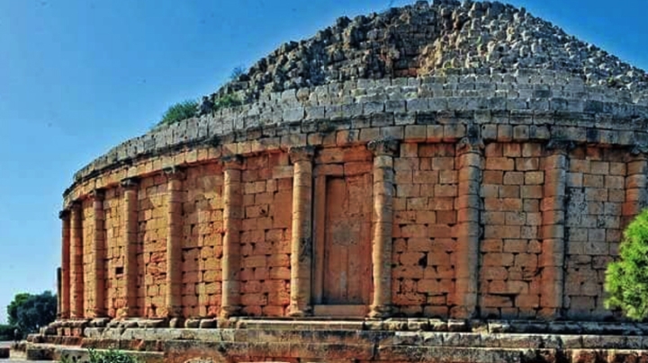 أوغسطين في صلب اللقاءات الفكرية بالجزائر