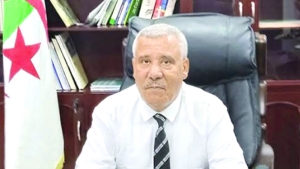 محمد بن زينة رئيس جامعة البليدة (1)