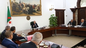 رئيس الجمهورية القائد الأعلى للقوات المسلحة وزير الدفاع الوطني السيد عبد المجيد تبون