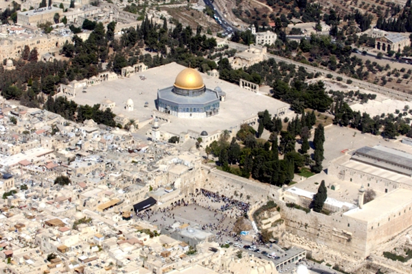 اتفاق أردني ـ إسرائيلي على تسيير المقدسات الإسلامية