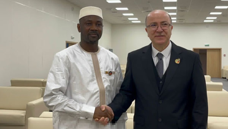 الرئيس تبون حريص على السلم والأمن في المنطقة