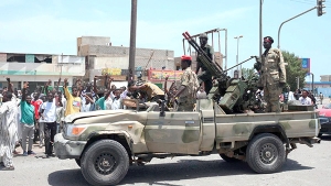 المواجهات  في السودان تدخل أسبوعها الثاني